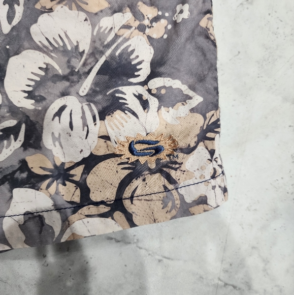 Gotcha Swim Trunks Hawaiian Small - Picture 4 of 5